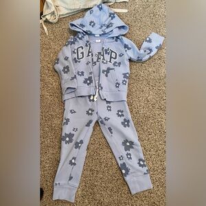 GAP Kids Light Blue Flower Sweatsuit